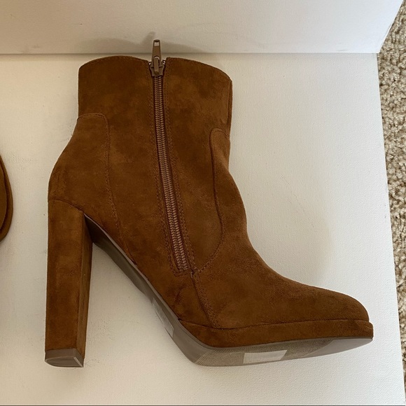 Suede cognac heel ankle fall women’s booties NWOT - Picture 9 of 10